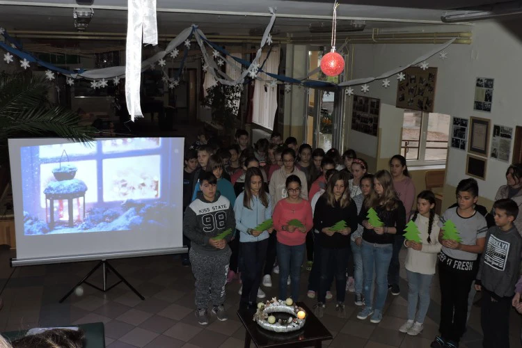 1481725833-5714-advent-lebeny-2jpg-1499862322.jpg