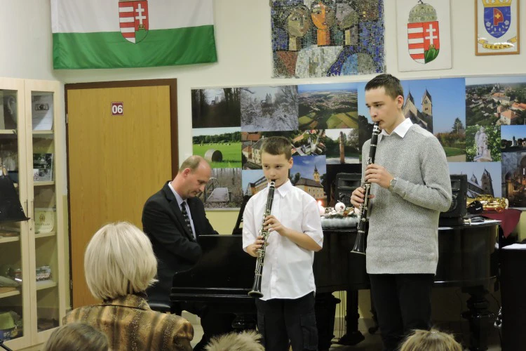1481726214-9643-advent-koncert-lebeny-1jpg-1499862373.jpg