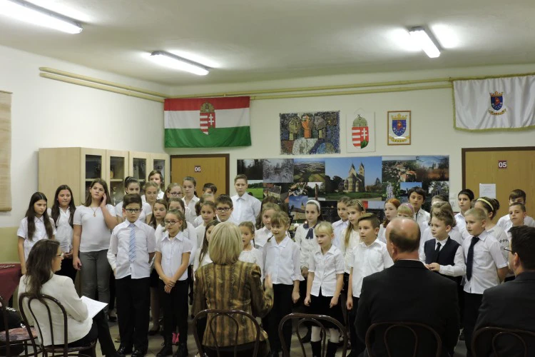 1481726519-3187-advent-koncert-lebenyjpg-1499862372.jpg