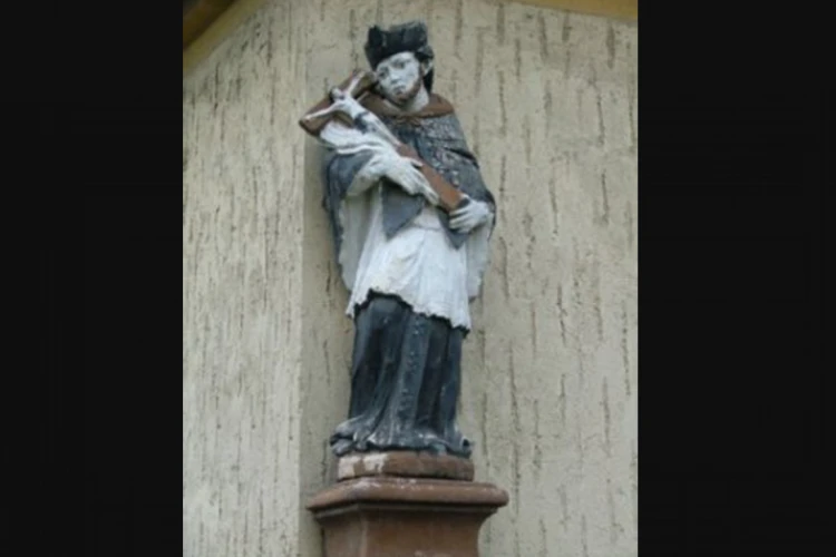 1485159415-4489-szent-janos-szobor-lebeny-1499861721.png