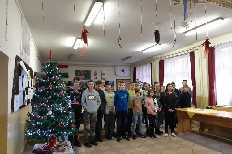 advent-2-1576572957.jpg