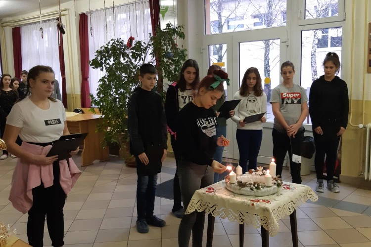 advent-4-1576573043.jpg