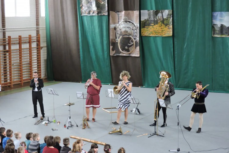 filharmonikus-koncert-lebeny-1-1517392153.JPG