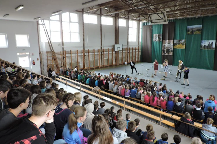 filharmonikus-koncert-lebeny-2-1517392155.JPG
