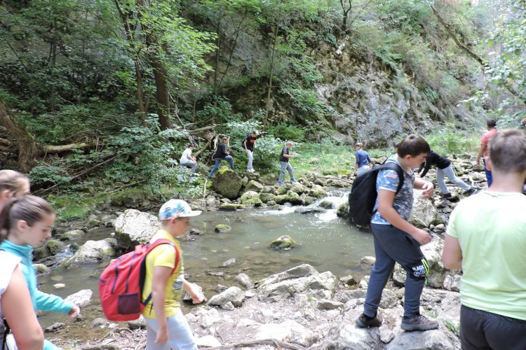 hatartalanul-2017-lebeny-iskola-1-1507192659.JPG
